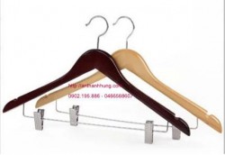 Móc áo gỗ có kẹp sắt