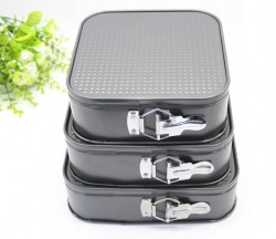 KHUÔN LÀM BÁNH SET 3 CÁI 